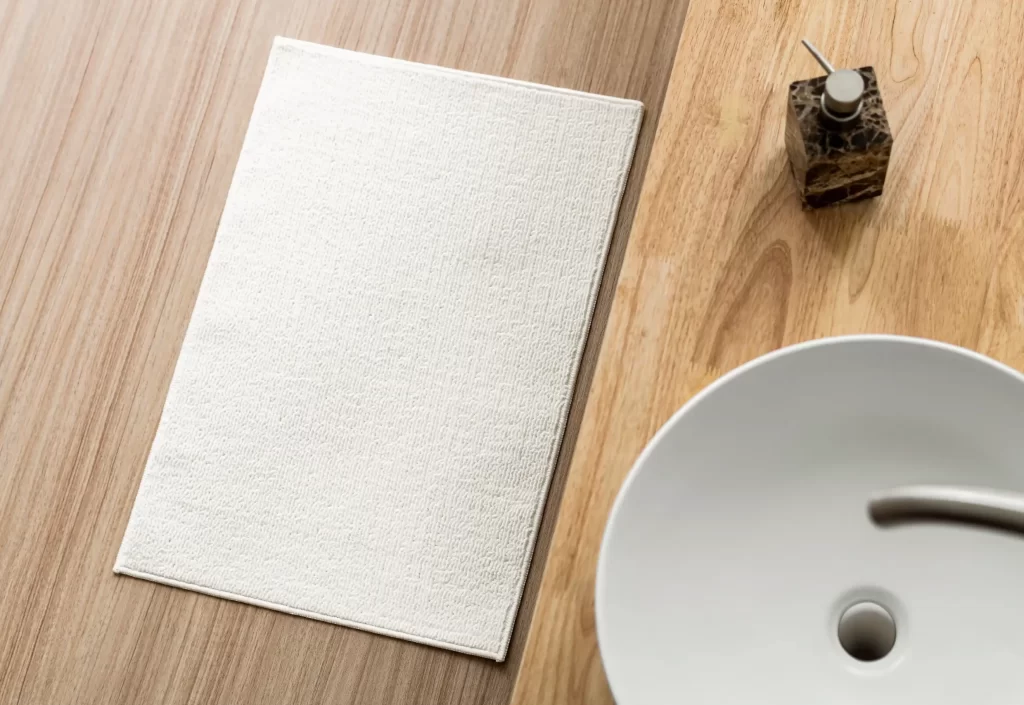 white-cotton-bathroom-mat-home-decor (1)_11zon_11zon